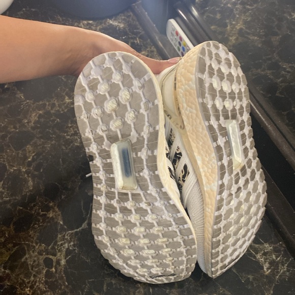 Cookies and Cream Adidas Ultraboost - Picture 5 of 5